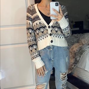 American Eagle Sweater